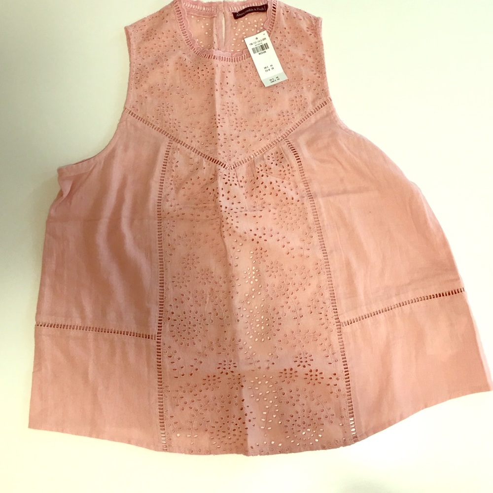 SOLD Abercrombie Sleeveless Tank - Picture 1 of 6